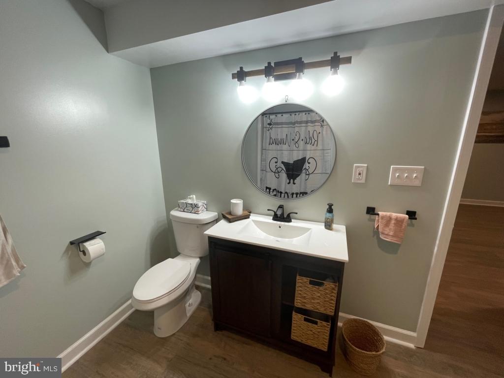 BROOKFIELD - Residential