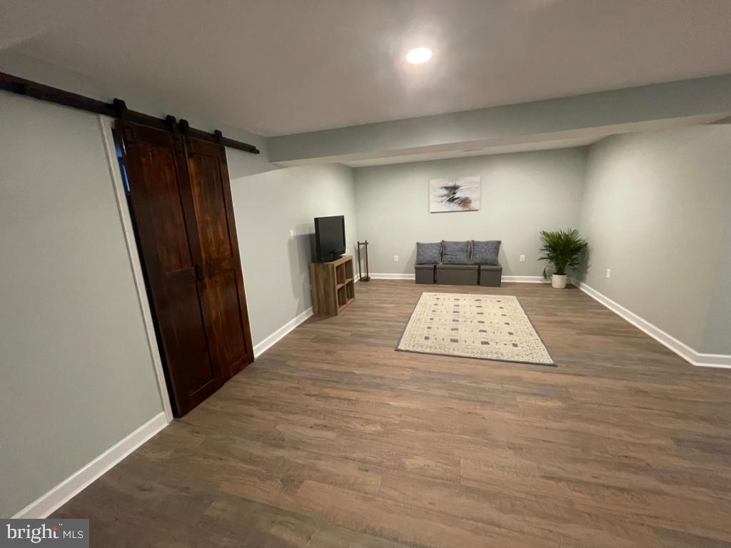 BROOKFIELD - Residential