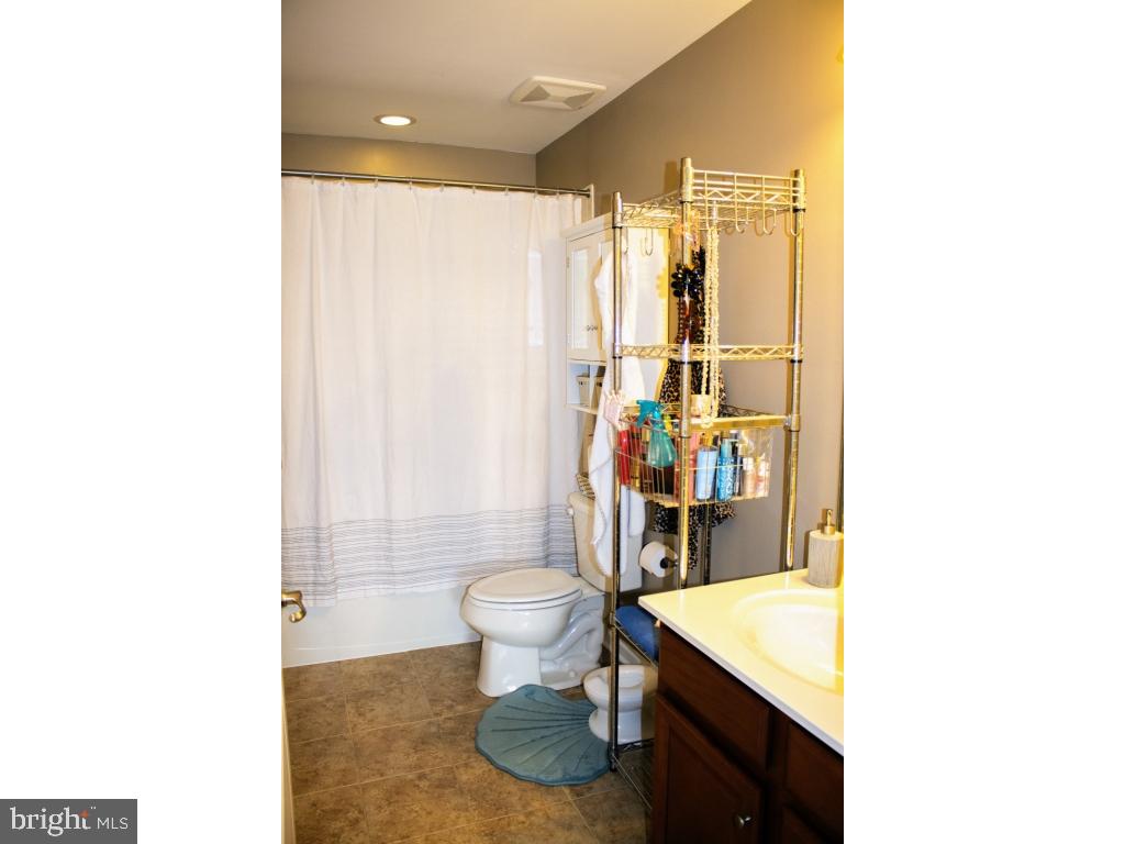 BROOKFIELD - Residential