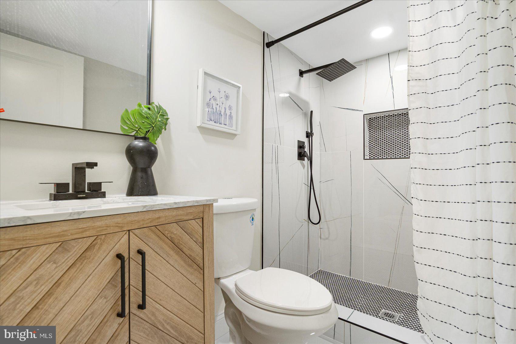 GLEN BURNIE - Residential