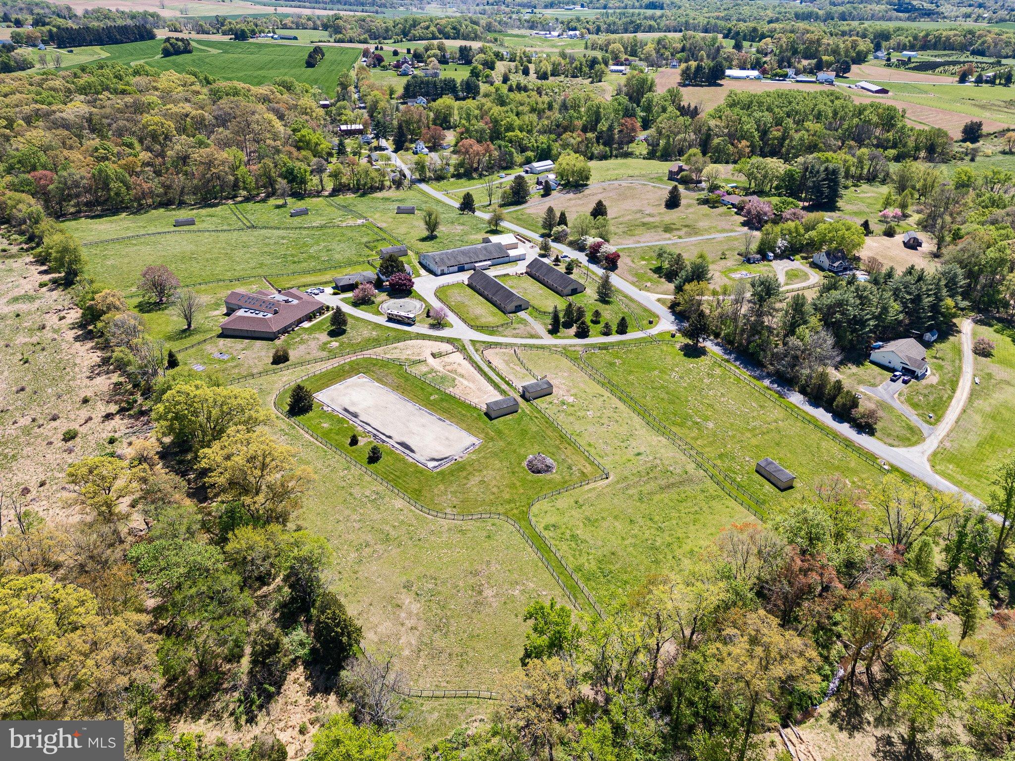 211 WOOLENS ROAD