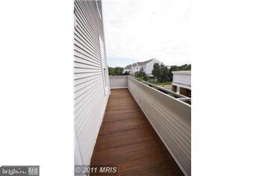 ASHBURN VILLAGE - Residential Lease