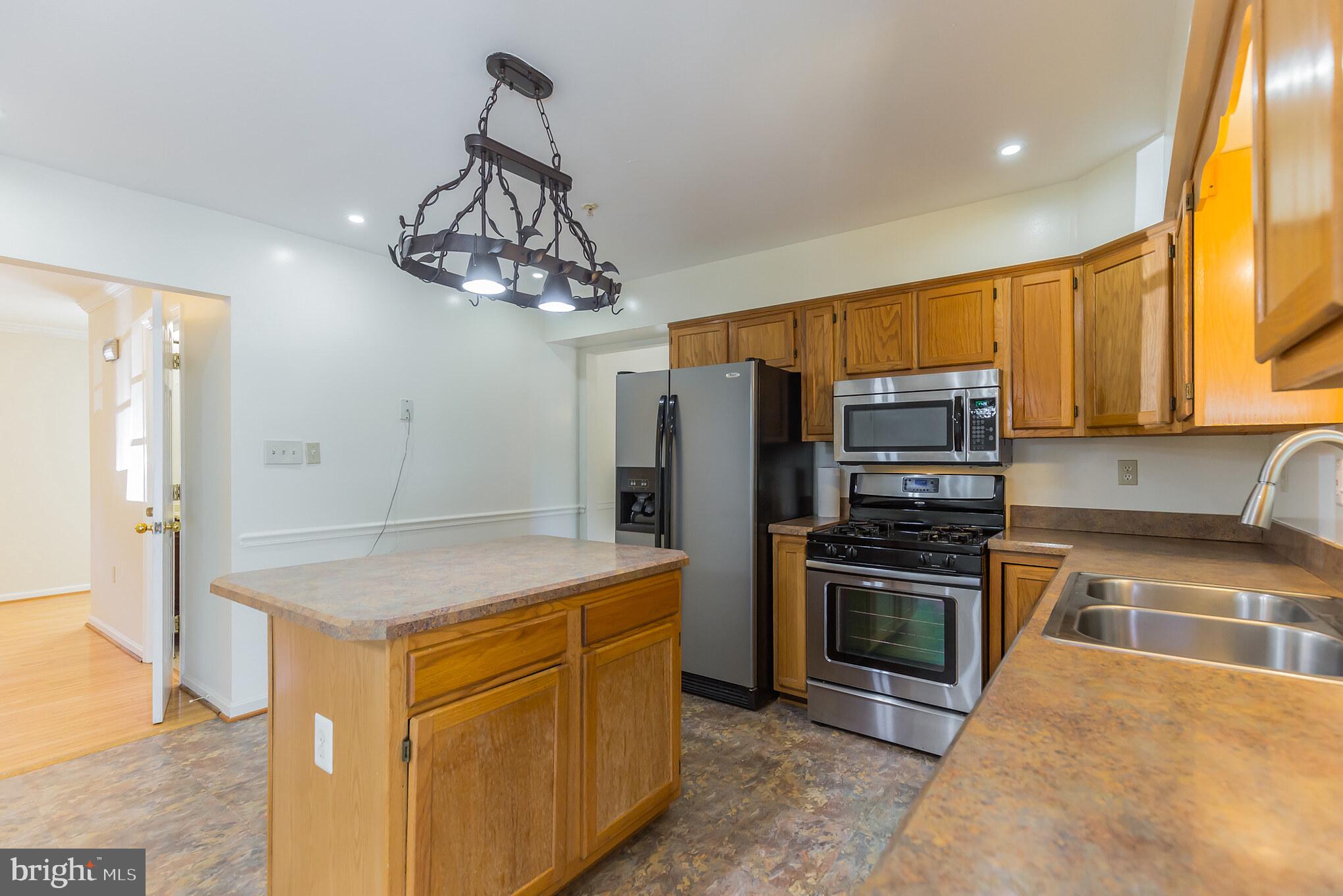 MARLBORO MEADOWS - Residential