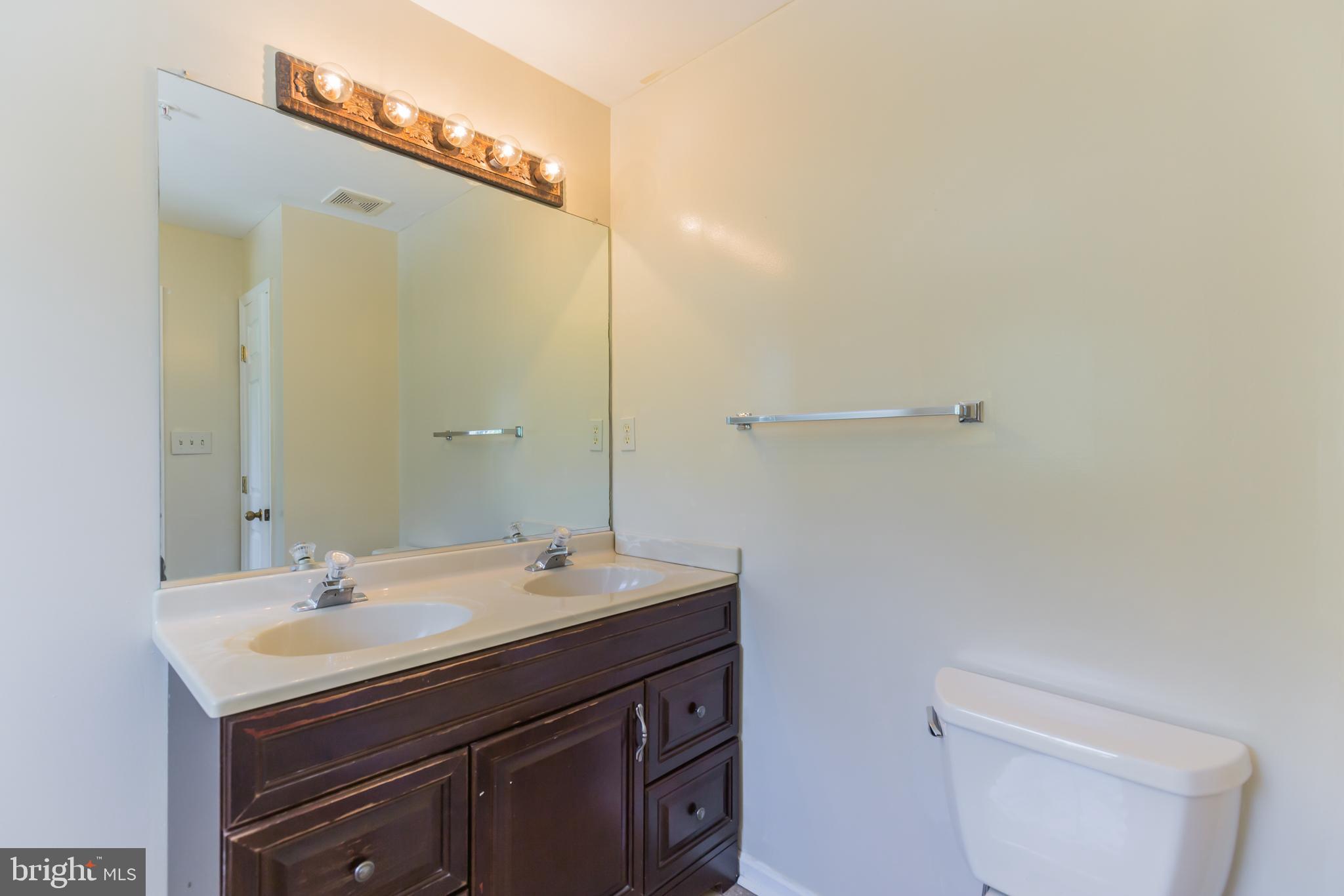 MARLBORO MEADOWS - Residential