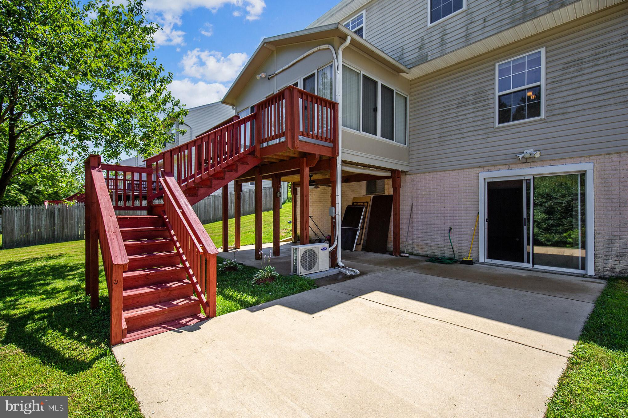 MARLBORO MEADOWS - Residential