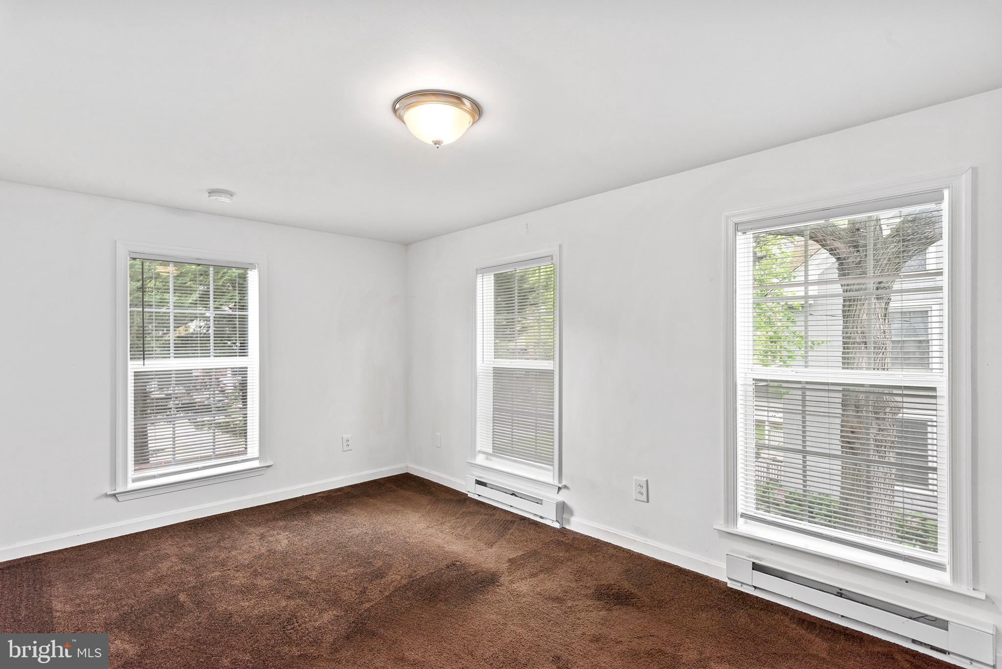 FAIRLEE - Residential Income