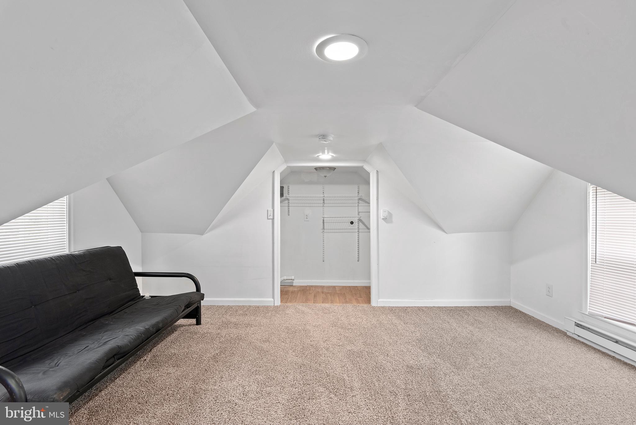 FAIRLEE - Residential Income