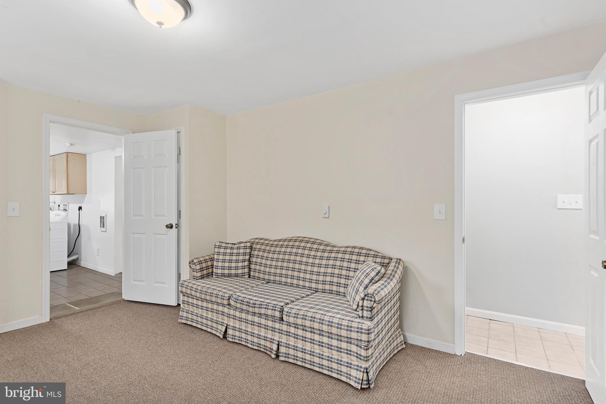 FAIRLEE - Residential Income