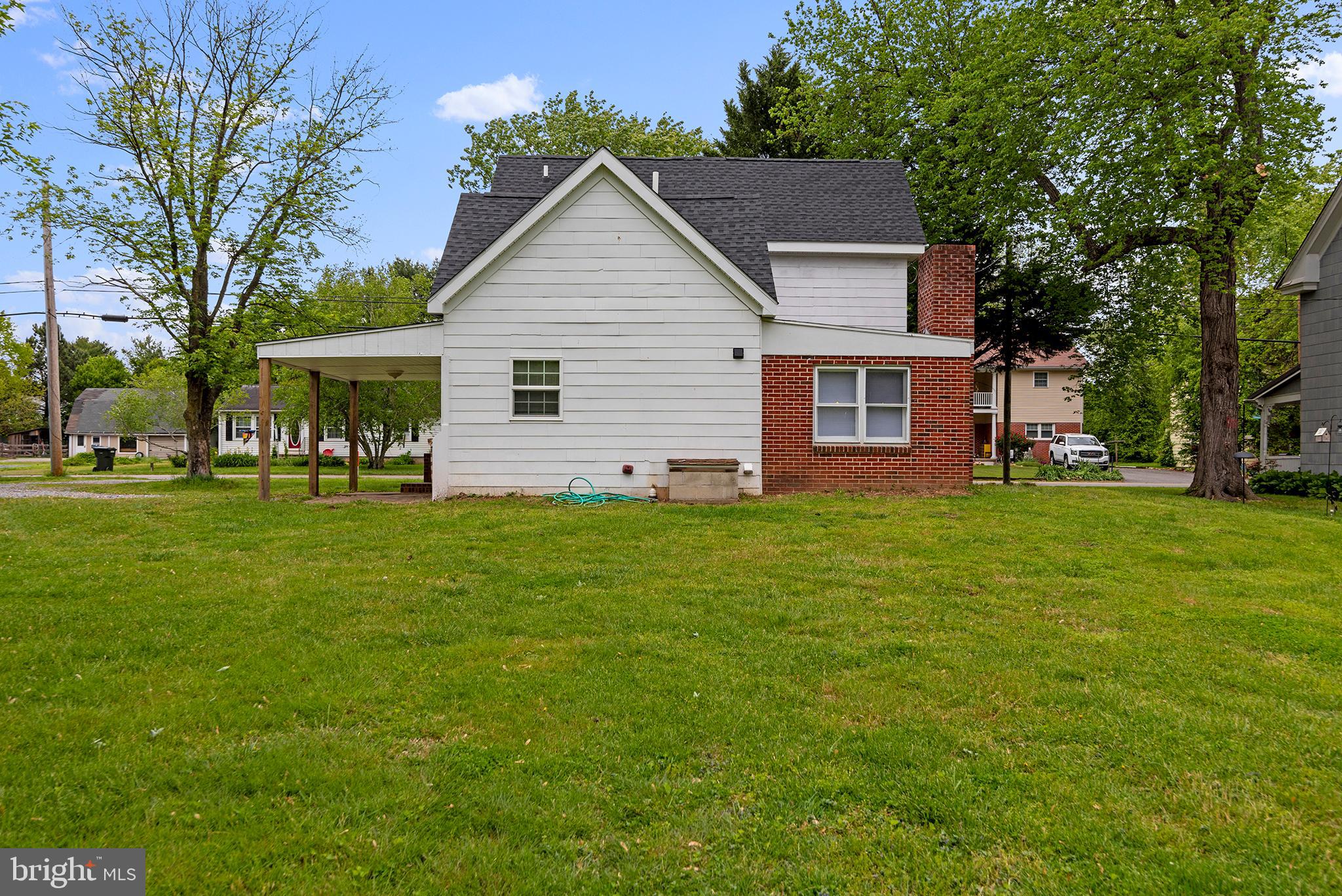 FAIRLEE - Residential Income