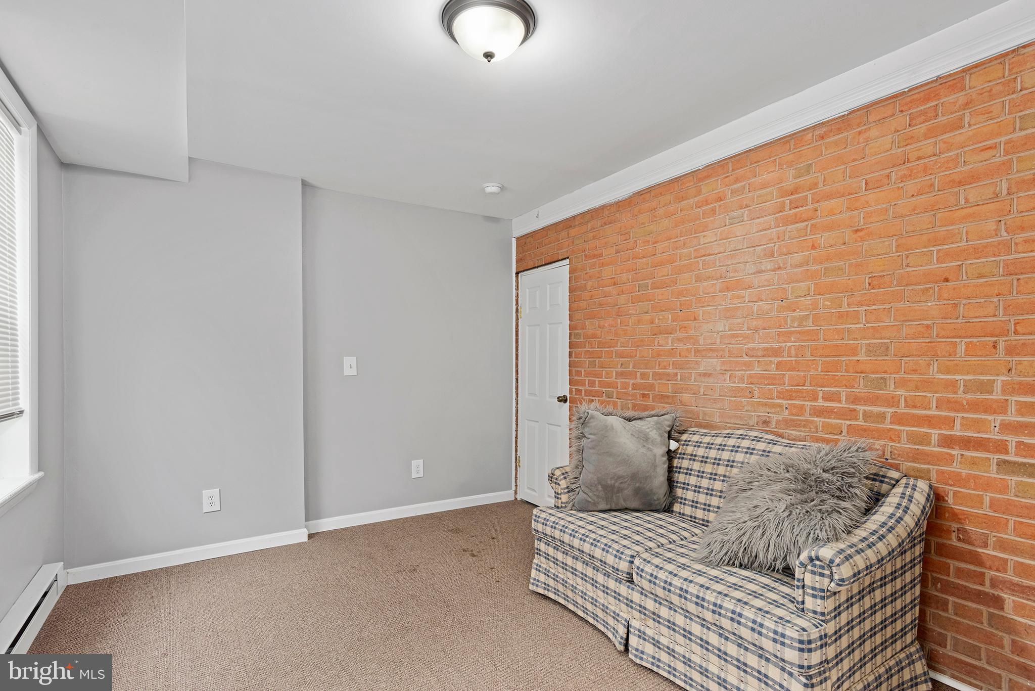 FAIRLEE - Residential Income