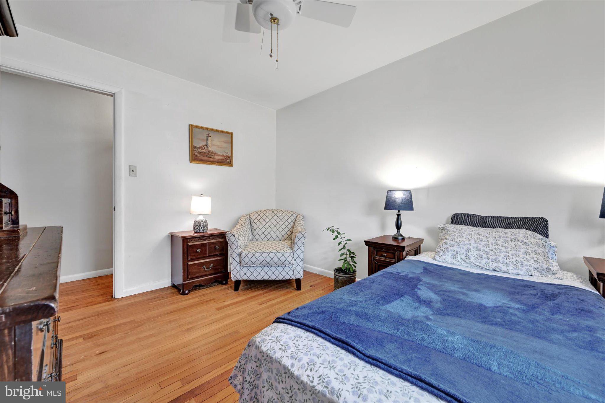 CRESTWOOD - Residential