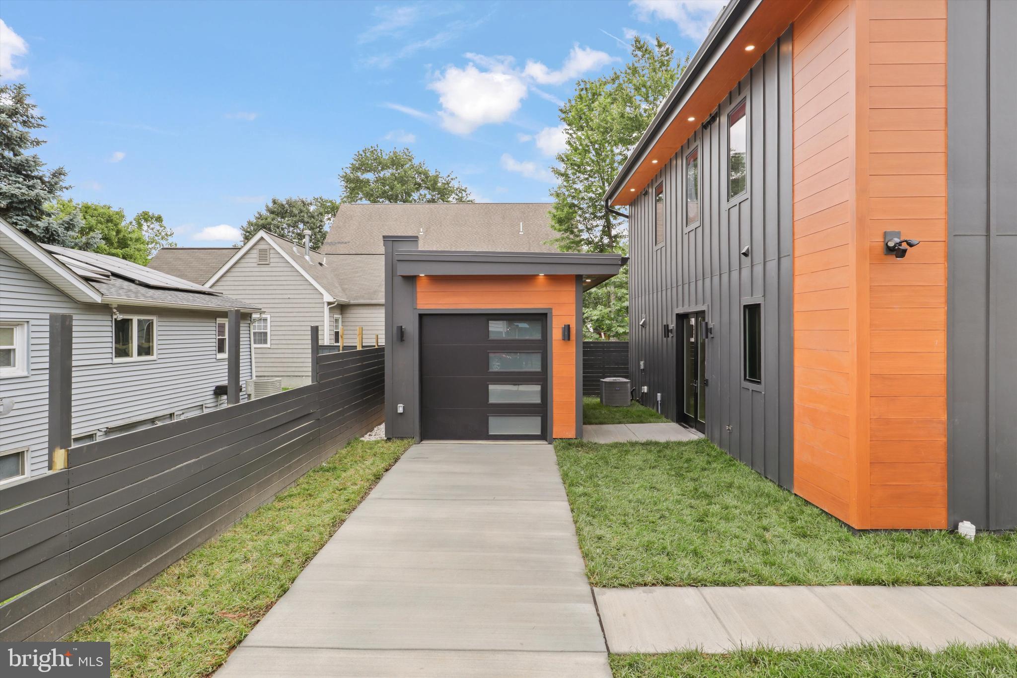 2007 S JOYCE STREET