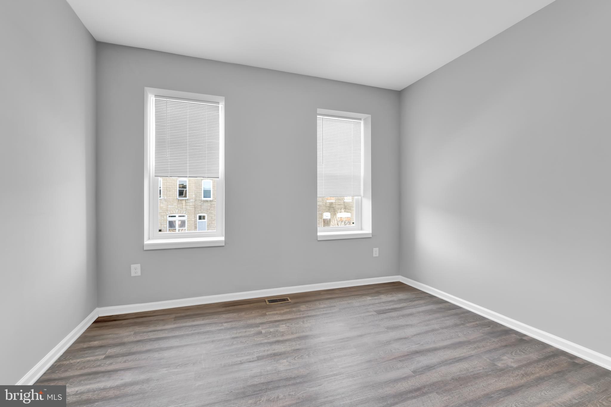 MCELDERRY PARK - Residential Lease