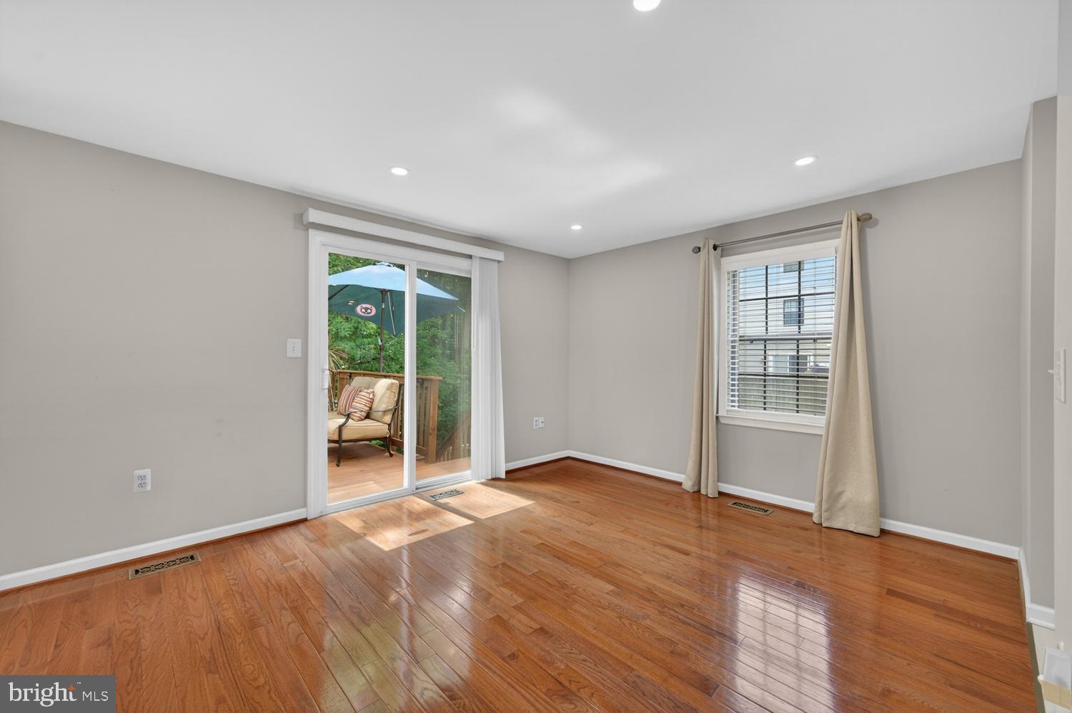 6059 CLERKENWELL COURT