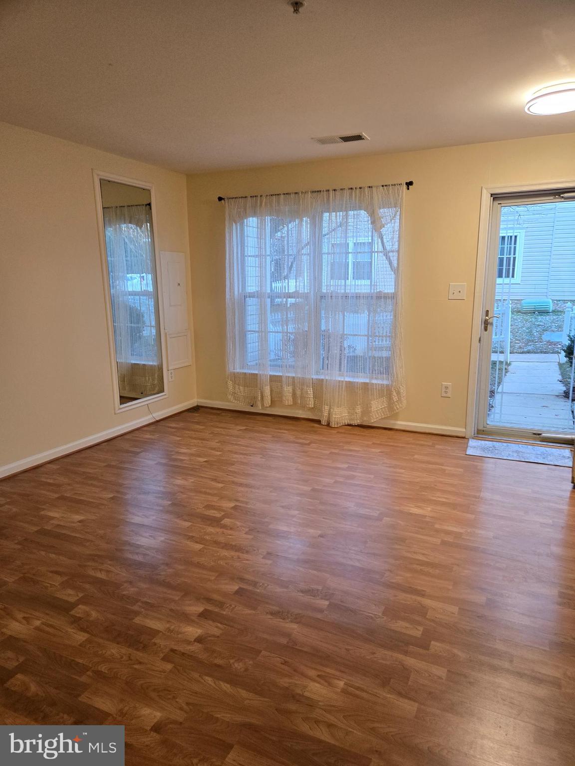 GERMANTOWN ESTATES - Residential Lease