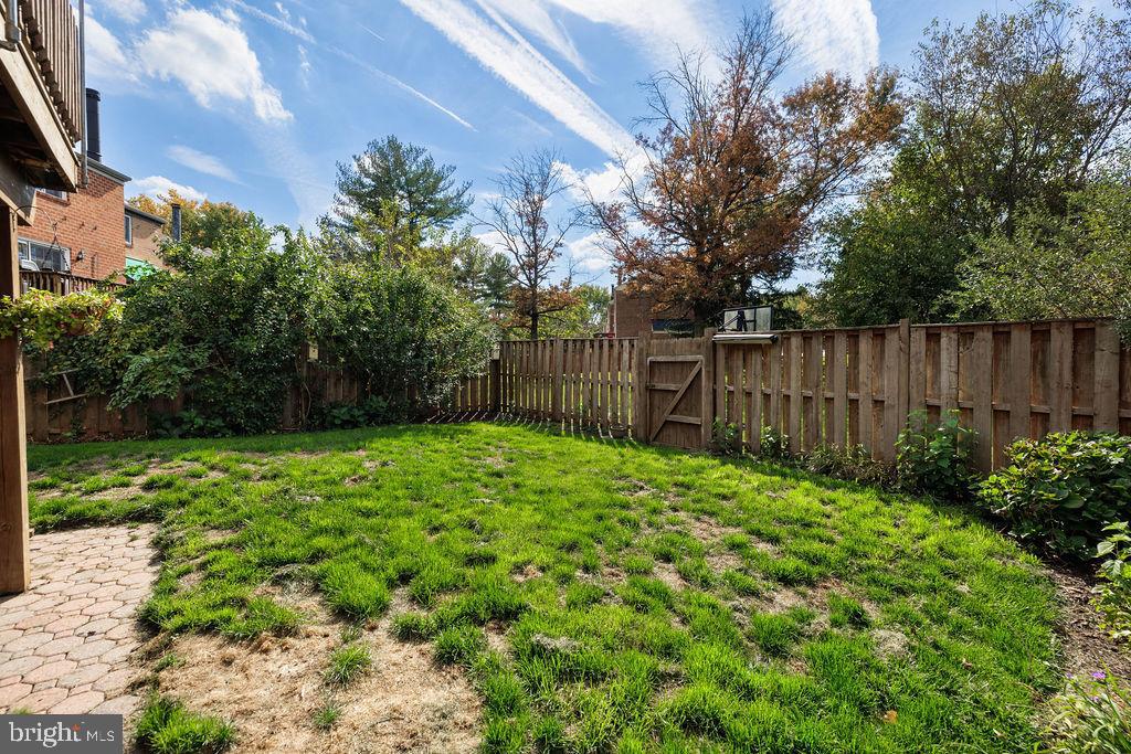 MAYS CHAPEL VILLAGE - Residential Lease