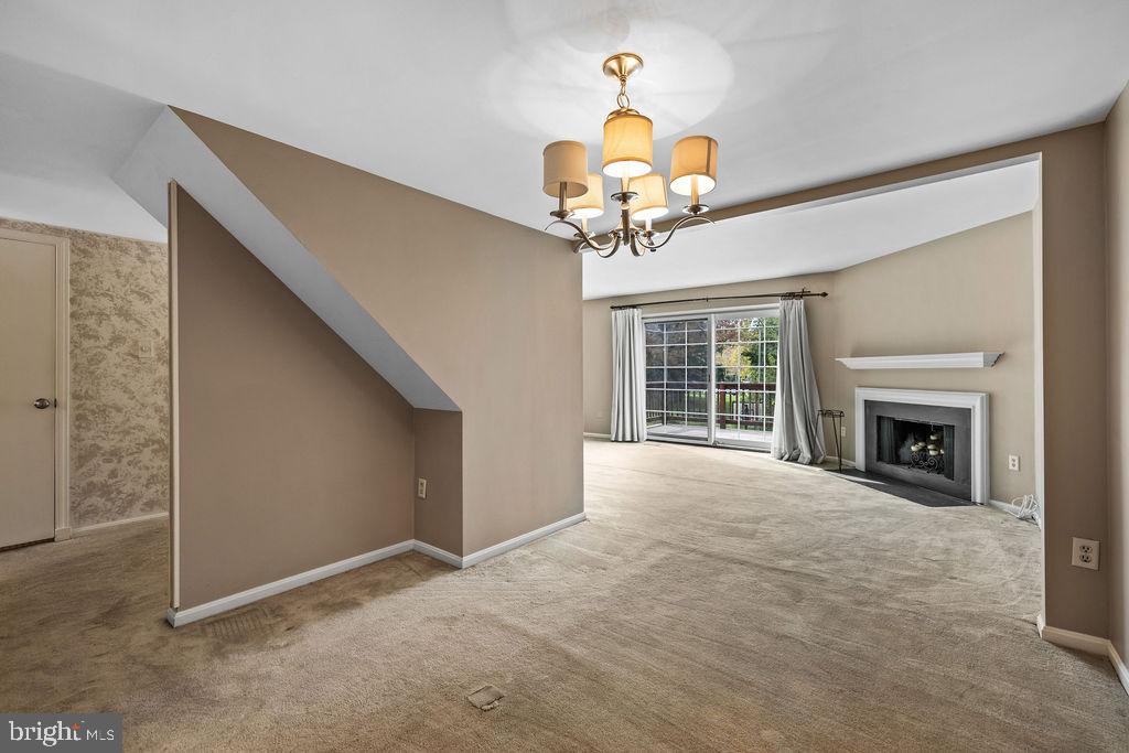 MAYS CHAPEL VILLAGE - Residential Lease