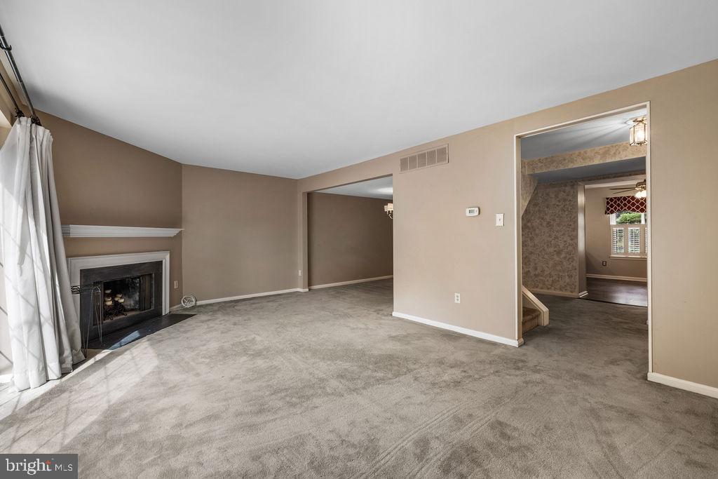 MAYS CHAPEL VILLAGE - Residential Lease