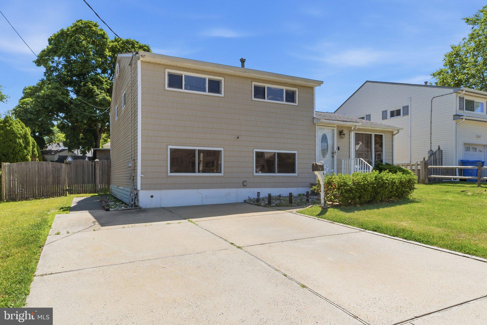 4 DUNLAP DRIVE