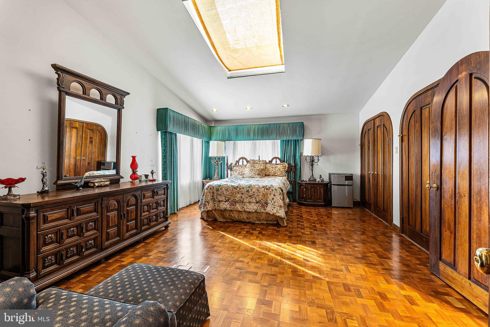 BEAR CREEK VILLAGE - Residential