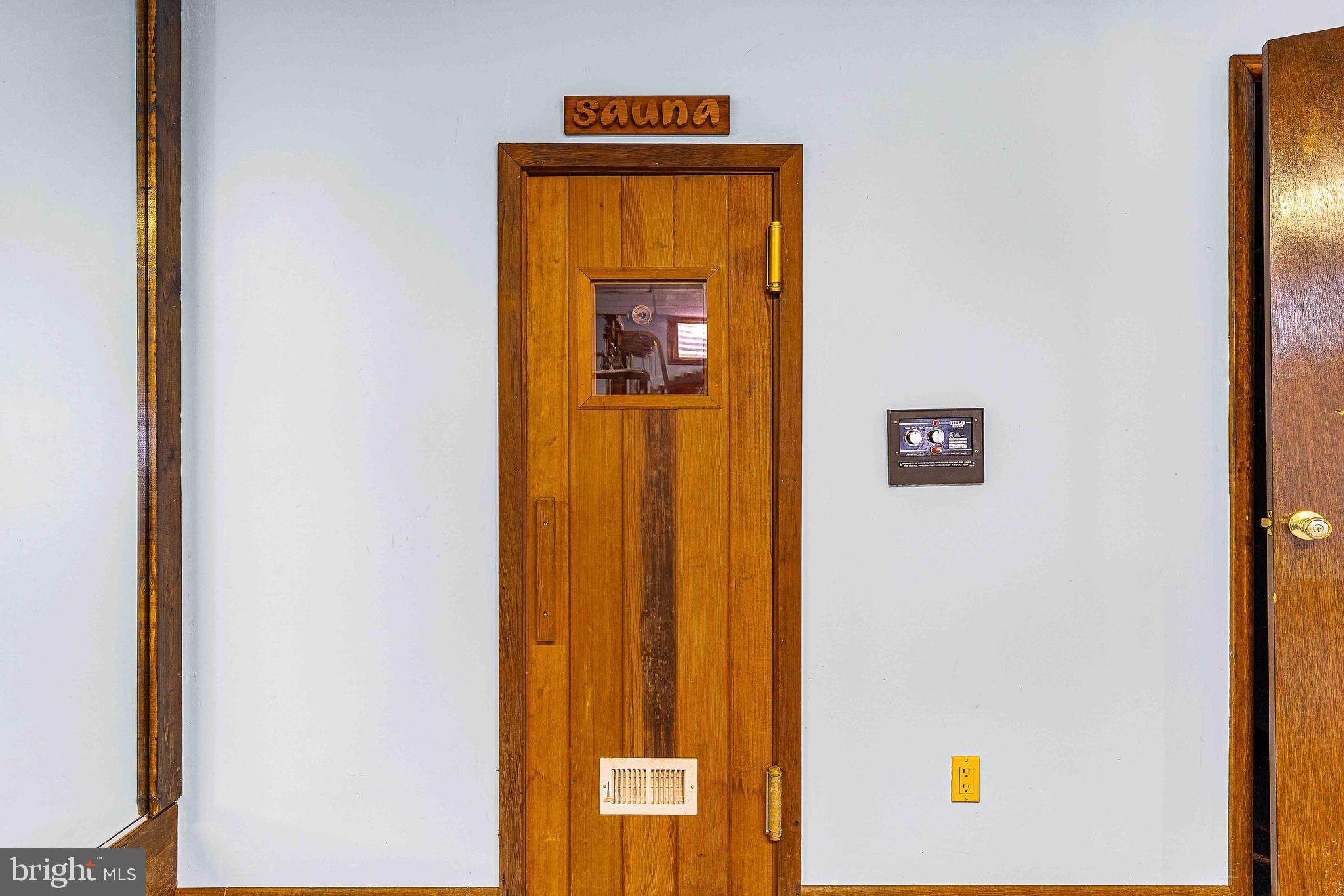 BEAR CREEK VILLAGE - Residential