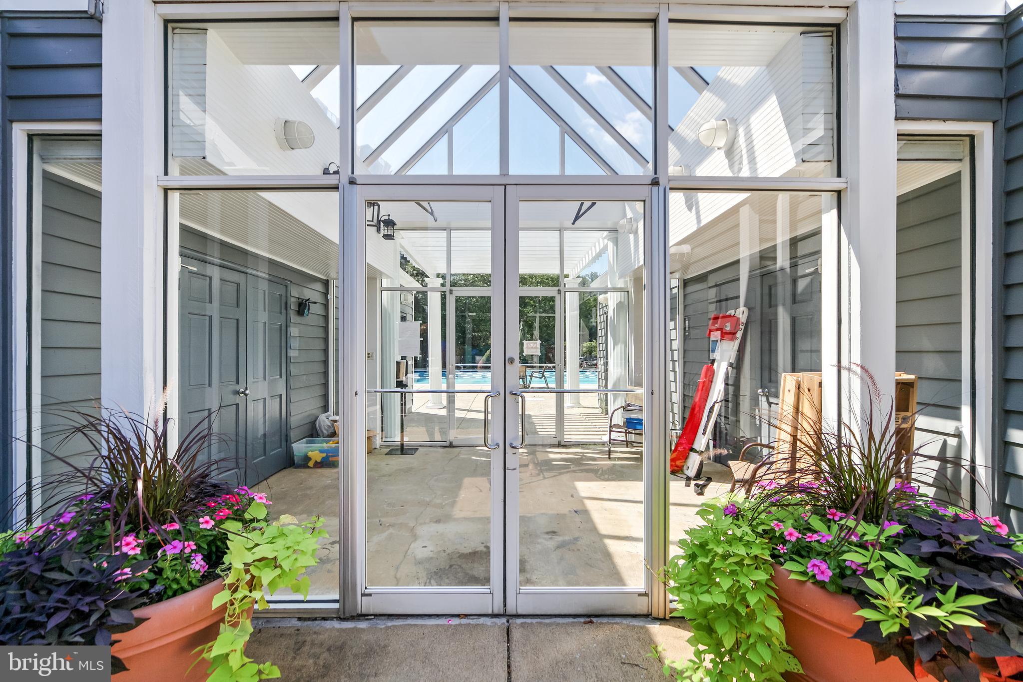 RENAISSANCE - Residential Lease