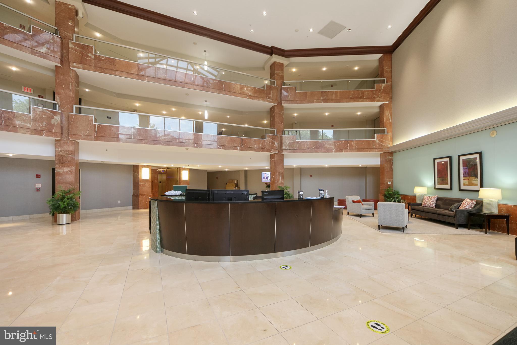 RENAISSANCE - Residential Lease