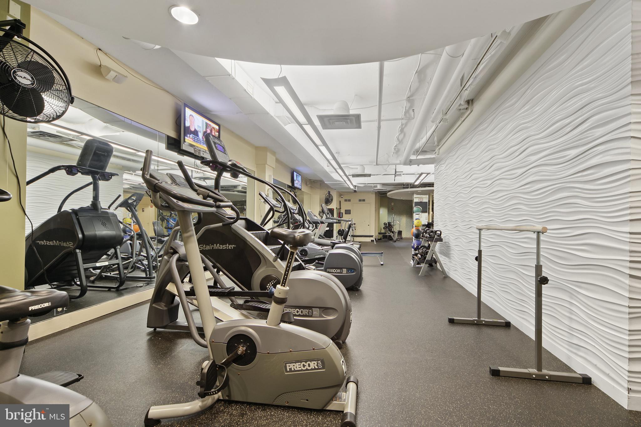 RENAISSANCE - Residential Lease