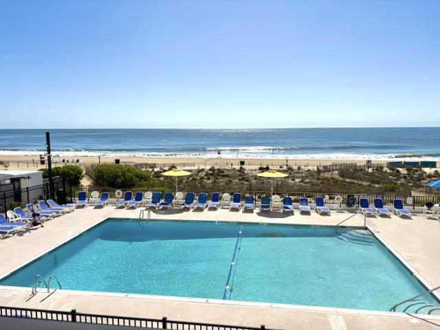 9800 COASTAL HIGHWAY 207
