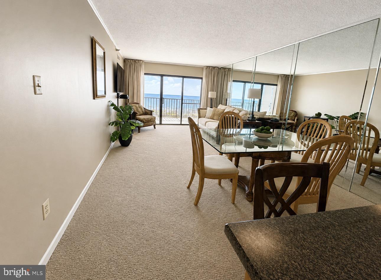 9800 COASTAL HIGHWAY 207