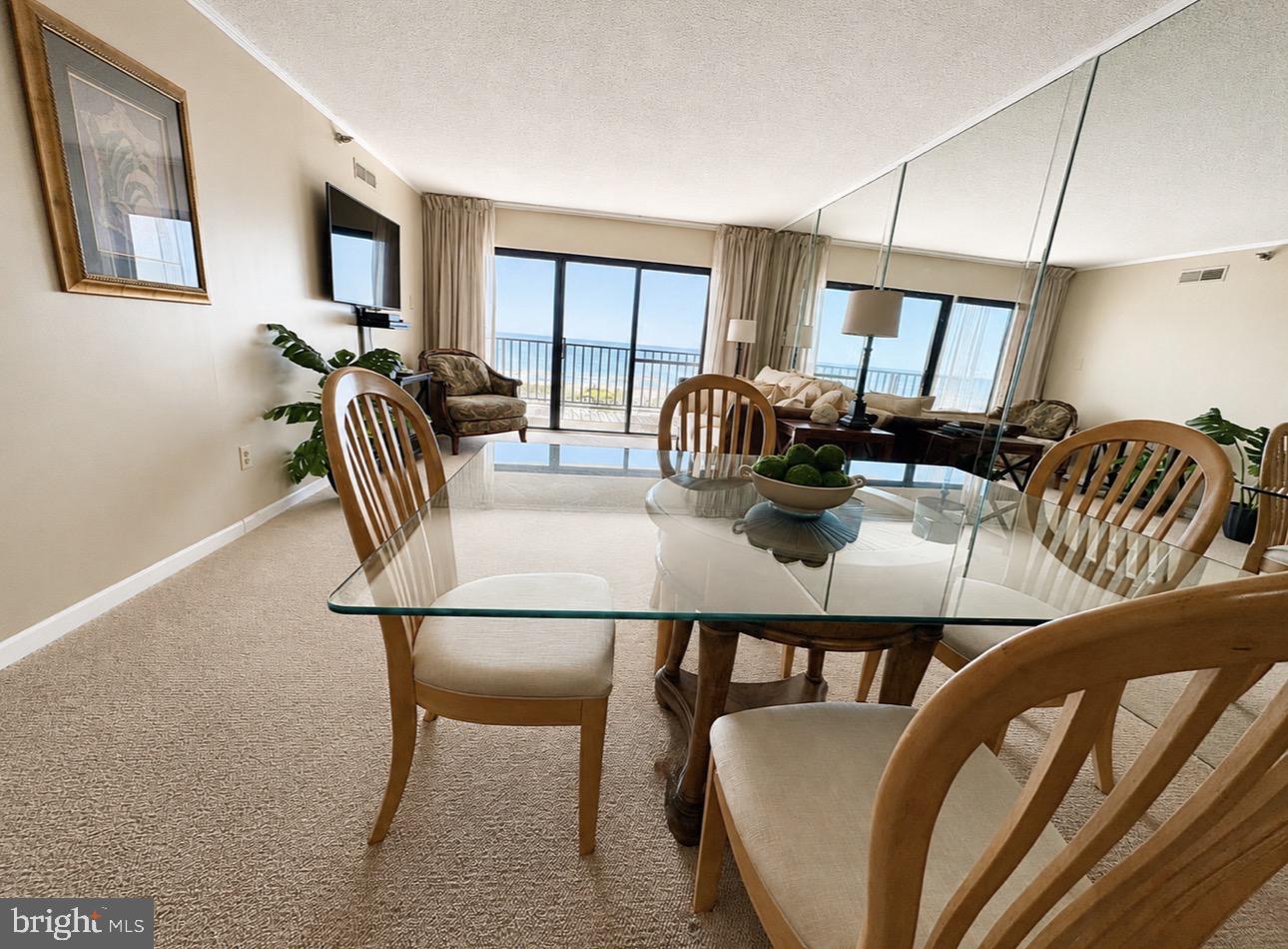 9800 COASTAL HIGHWAY 207