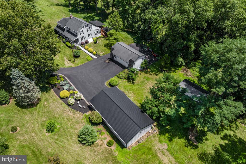 Photo of 321 Ridge Avenue, EPHRATA, PA 17522 (MLS # PALA2093994)