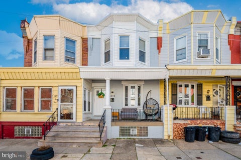 Townhouse For Rent - 5212 Reinhard Street<br/> Philadelphia County, PHILADELPHIA, PA 19143