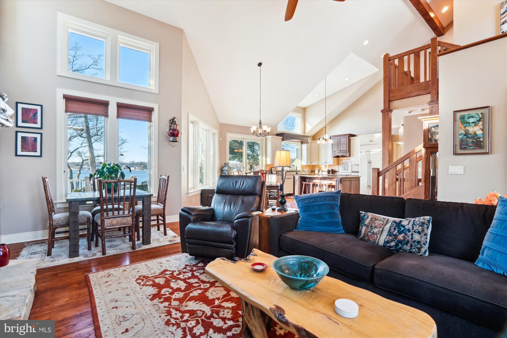 LONG POINT ON THE SEVERN - Residential