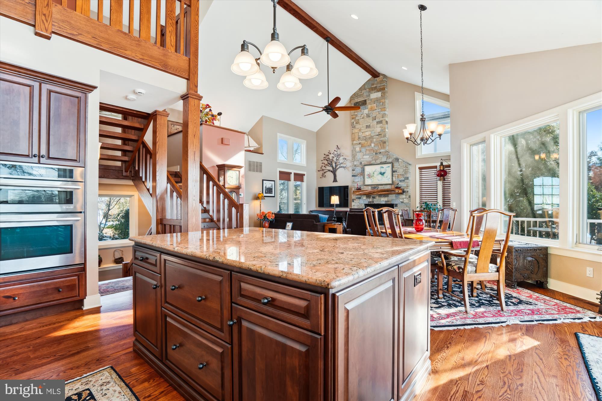 LONG POINT ON THE SEVERN - Residential