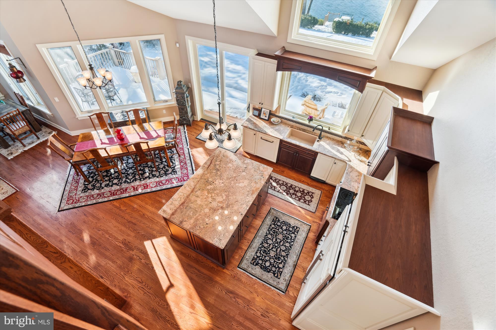 LONG POINT ON THE SEVERN - Residential