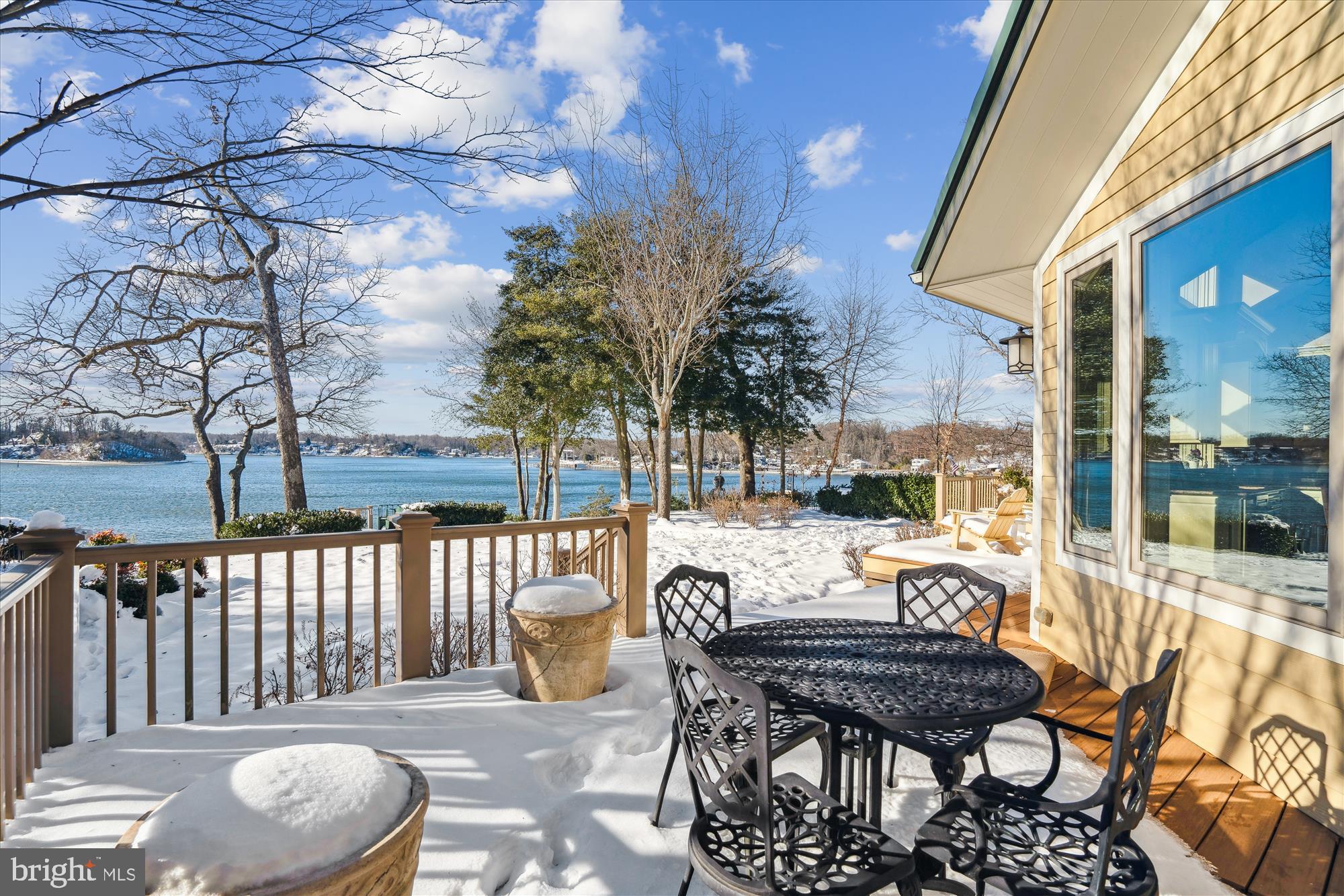 LONG POINT ON THE SEVERN - Residential