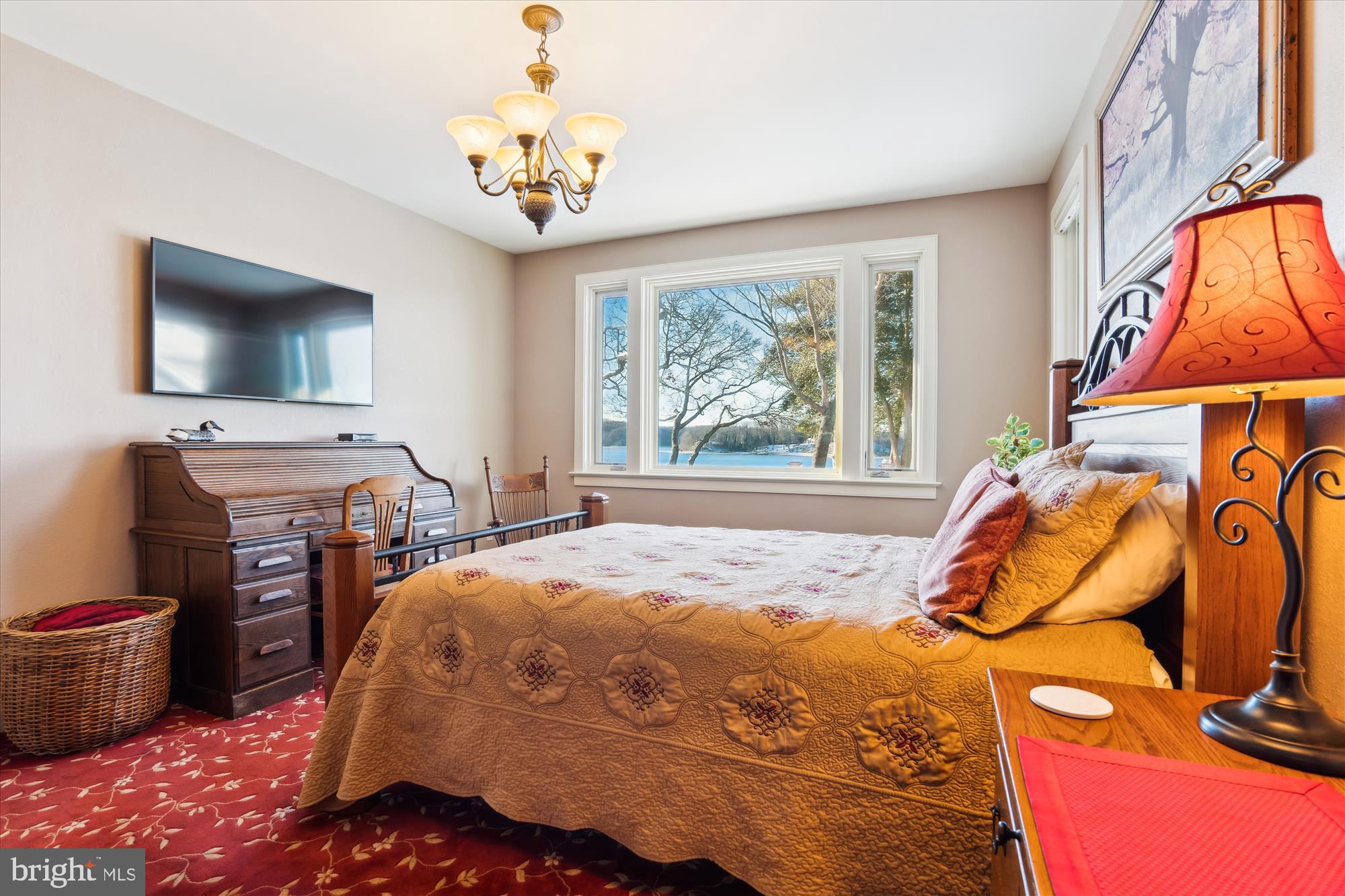 LONG POINT ON THE SEVERN - Residential