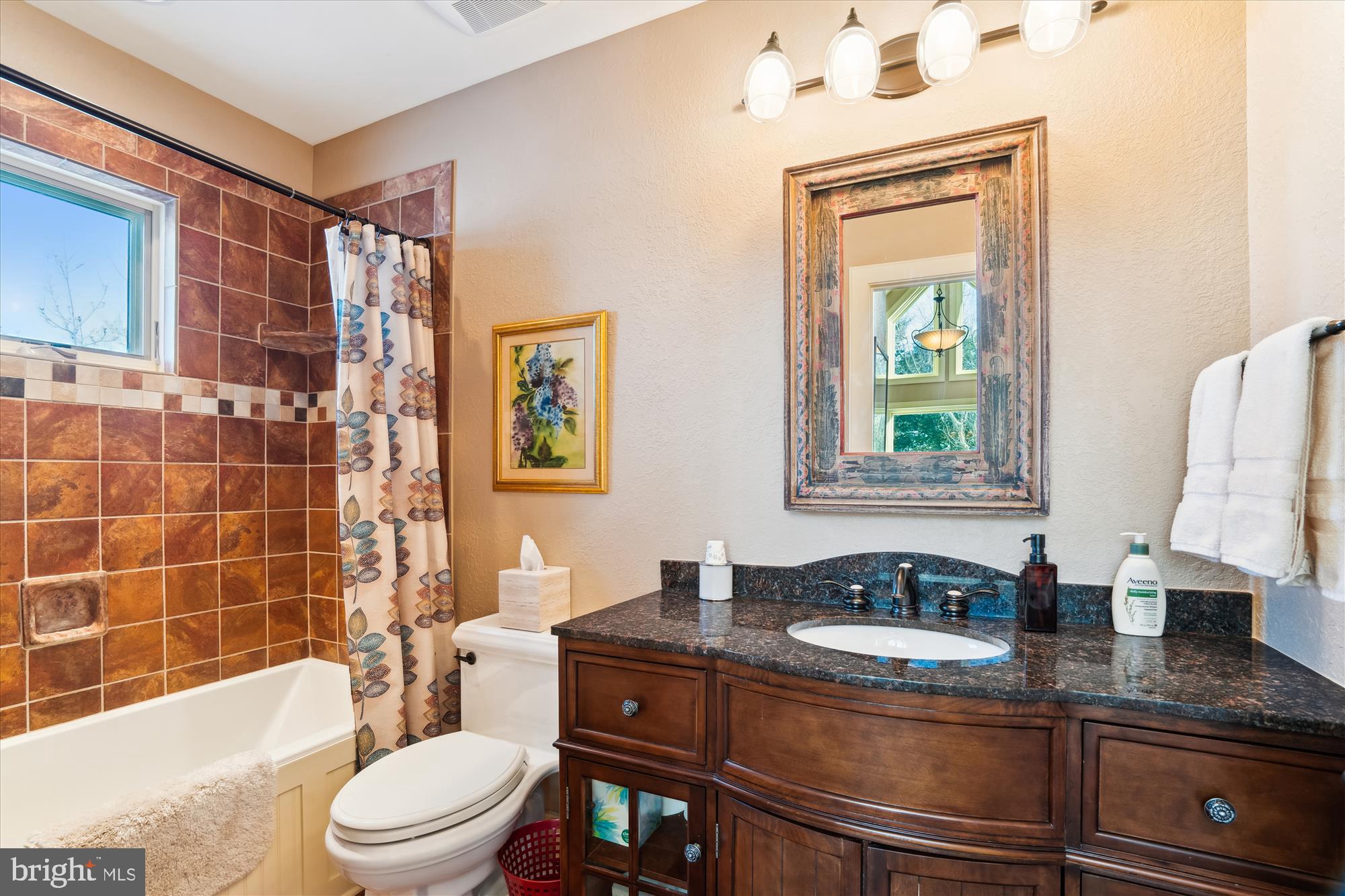 LONG POINT ON THE SEVERN - Residential