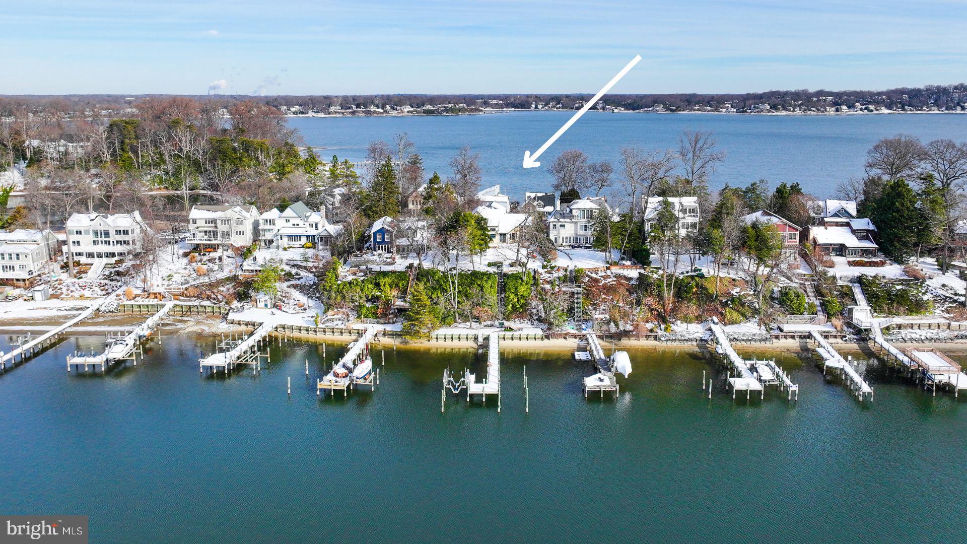 LONG POINT ON THE SEVERN - Residential