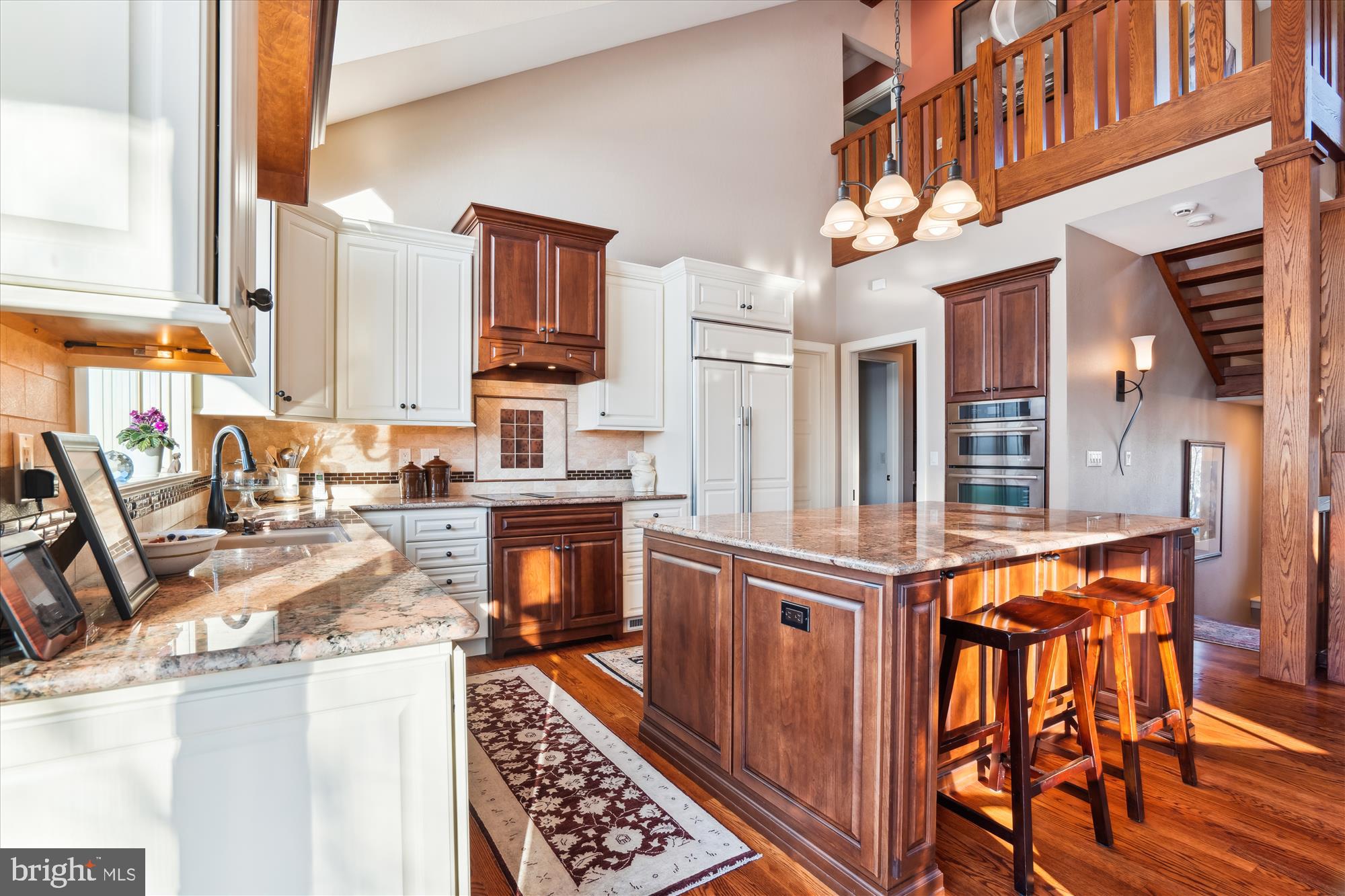 LONG POINT ON THE SEVERN - Residential