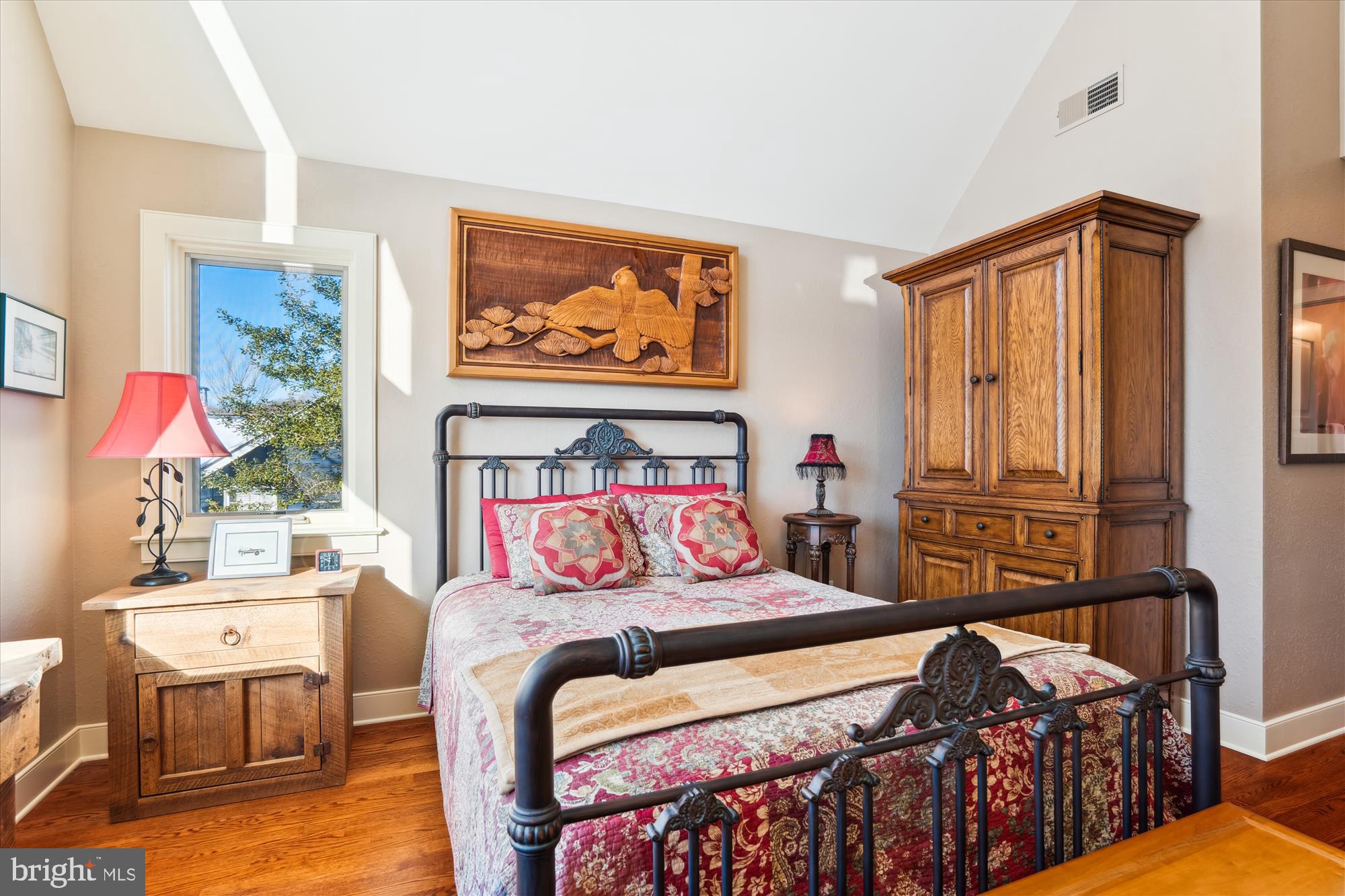 LONG POINT ON THE SEVERN - Residential