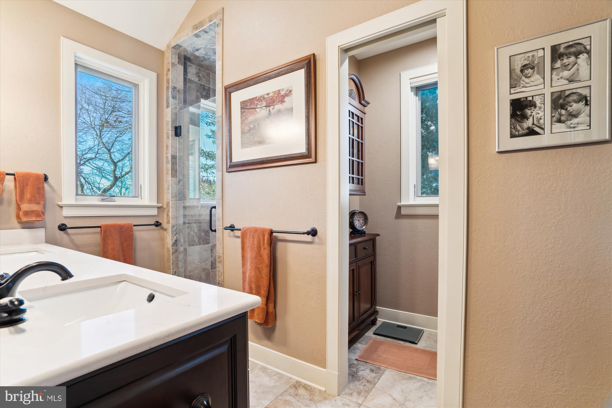 LONG POINT ON THE SEVERN - Residential