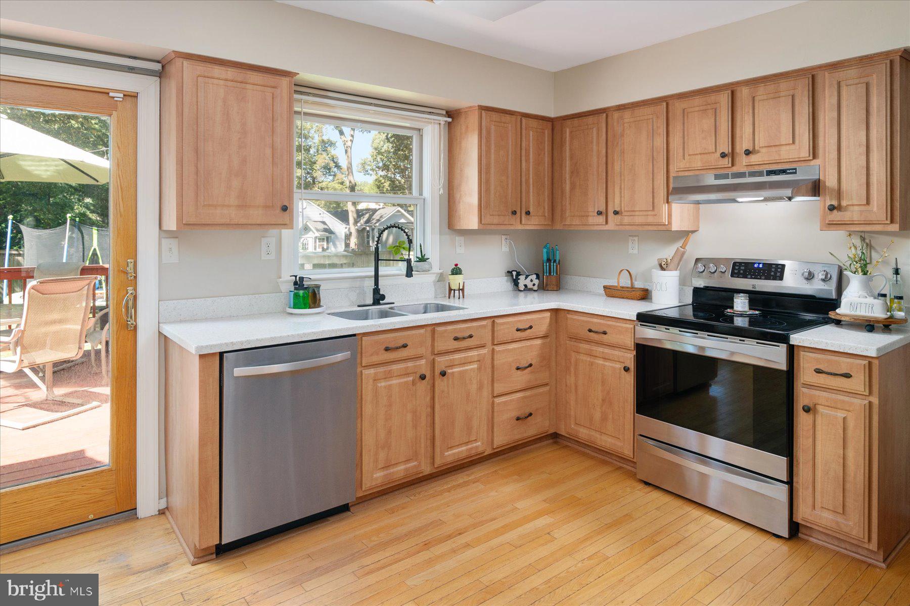 ROYAL BEACH - Residential