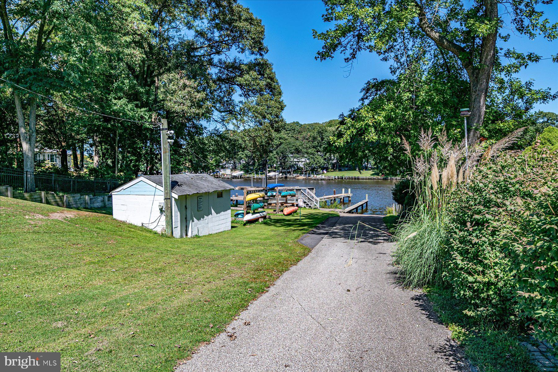 ROYAL BEACH - Residential