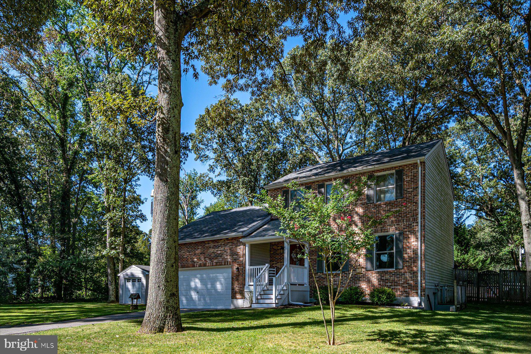 ROYAL BEACH - Residential