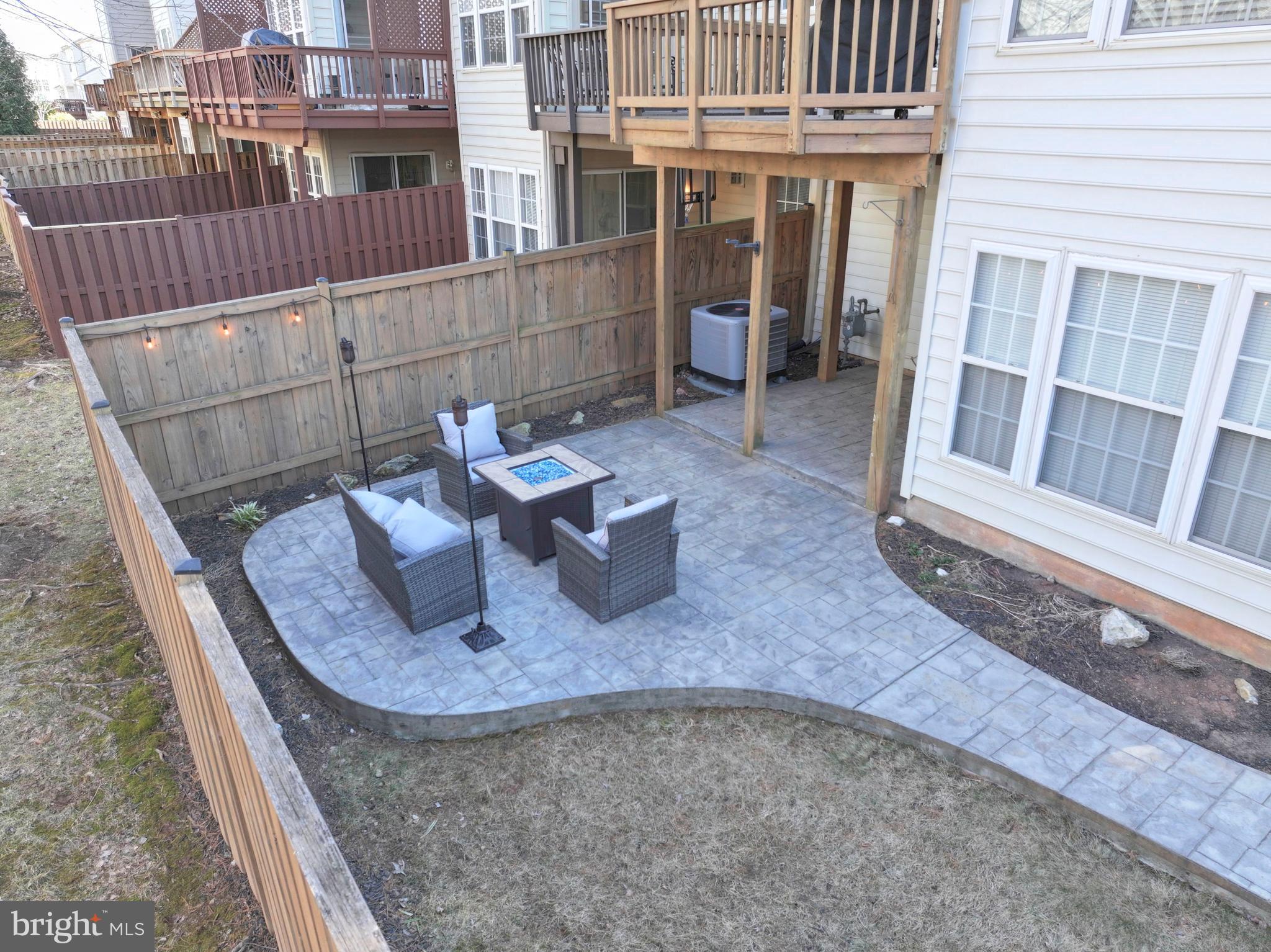 COLONNADE AT DULLES - Residential