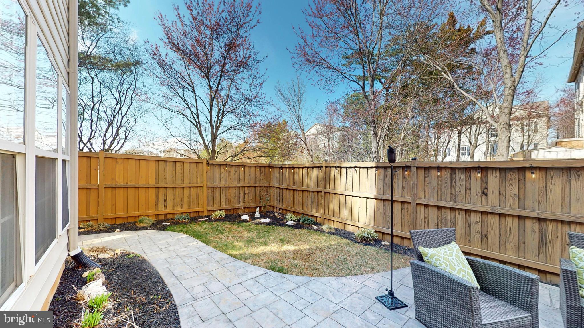 COLONNADE AT DULLES - Residential