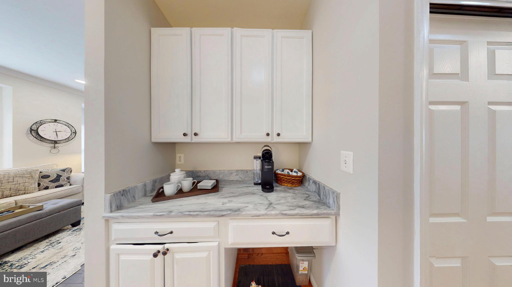 COLONNADE AT DULLES - Residential