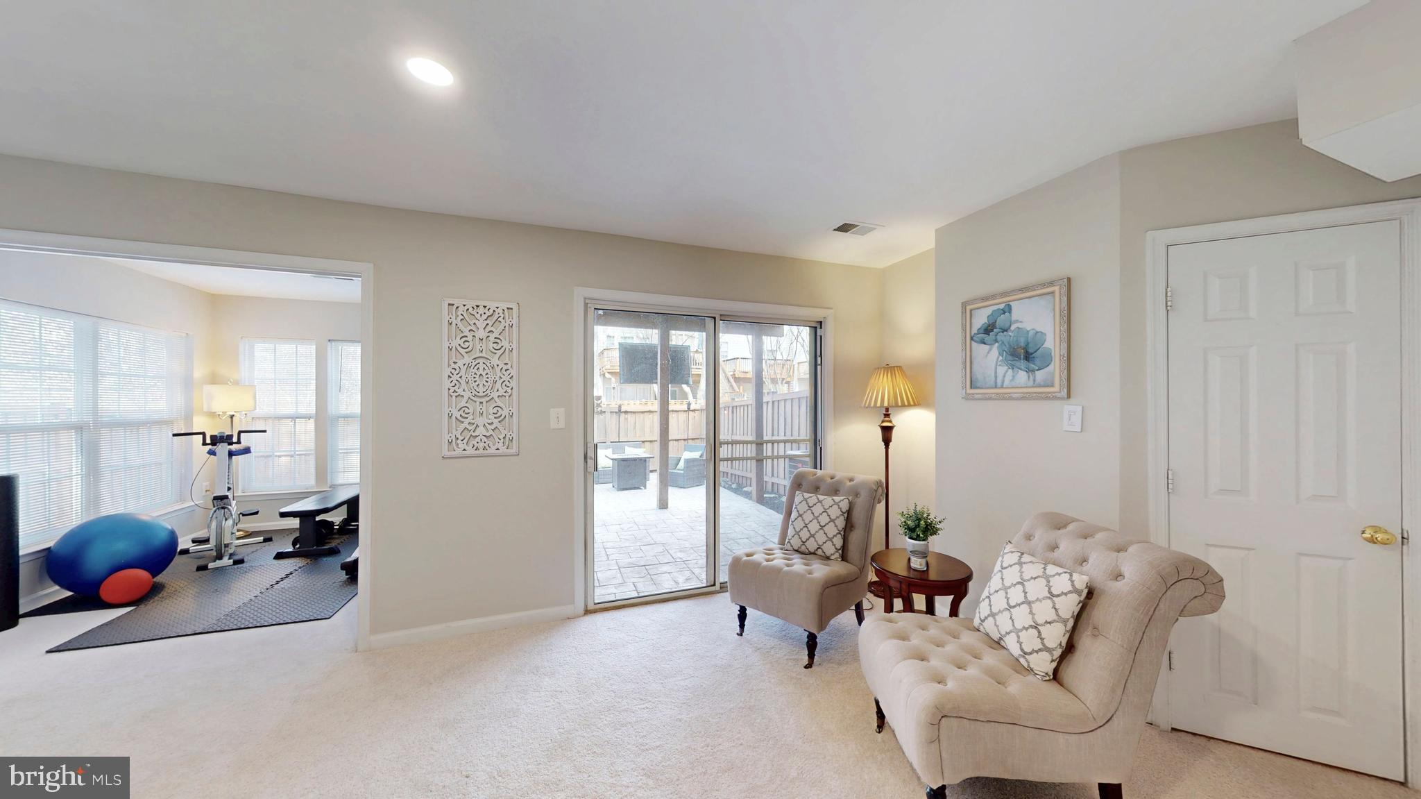 COLONNADE AT DULLES - Residential